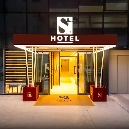 Apartahotel Si 4*