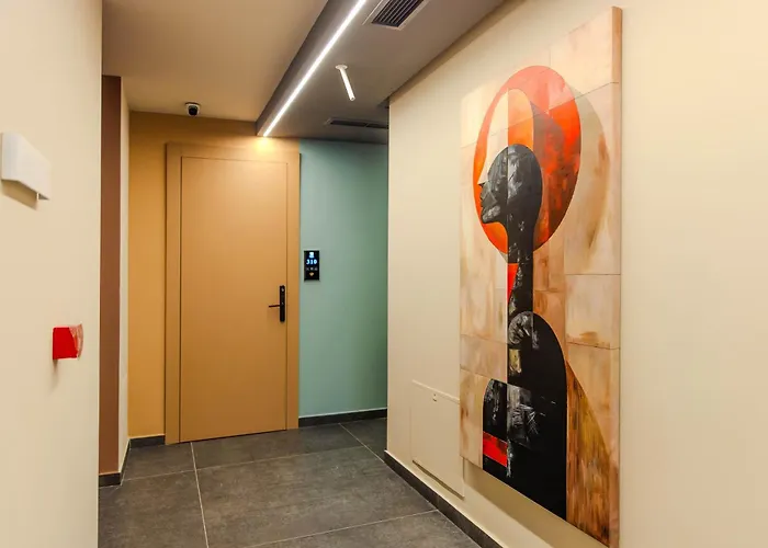 Si מלון דירות 4*